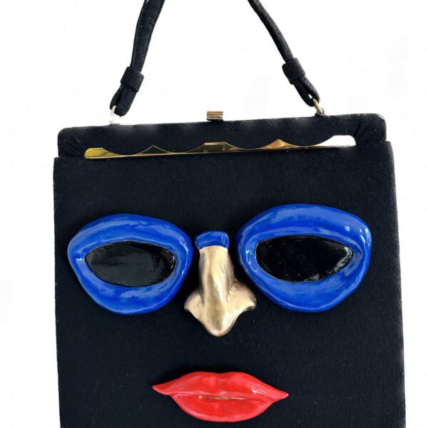 C2B9FBD1-38A6-48B3-BE54-51BAF9F6B553